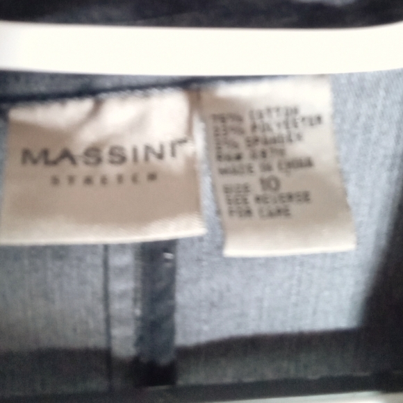 Jean jacket - Picture 2 of 3